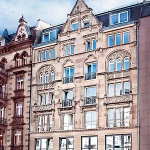 Hostel Five Elements And Capsules Frankfurt, Frankfurt am Main